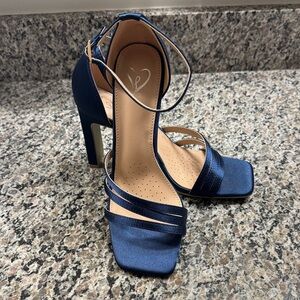 Elegant Navy Blue Women's Heels